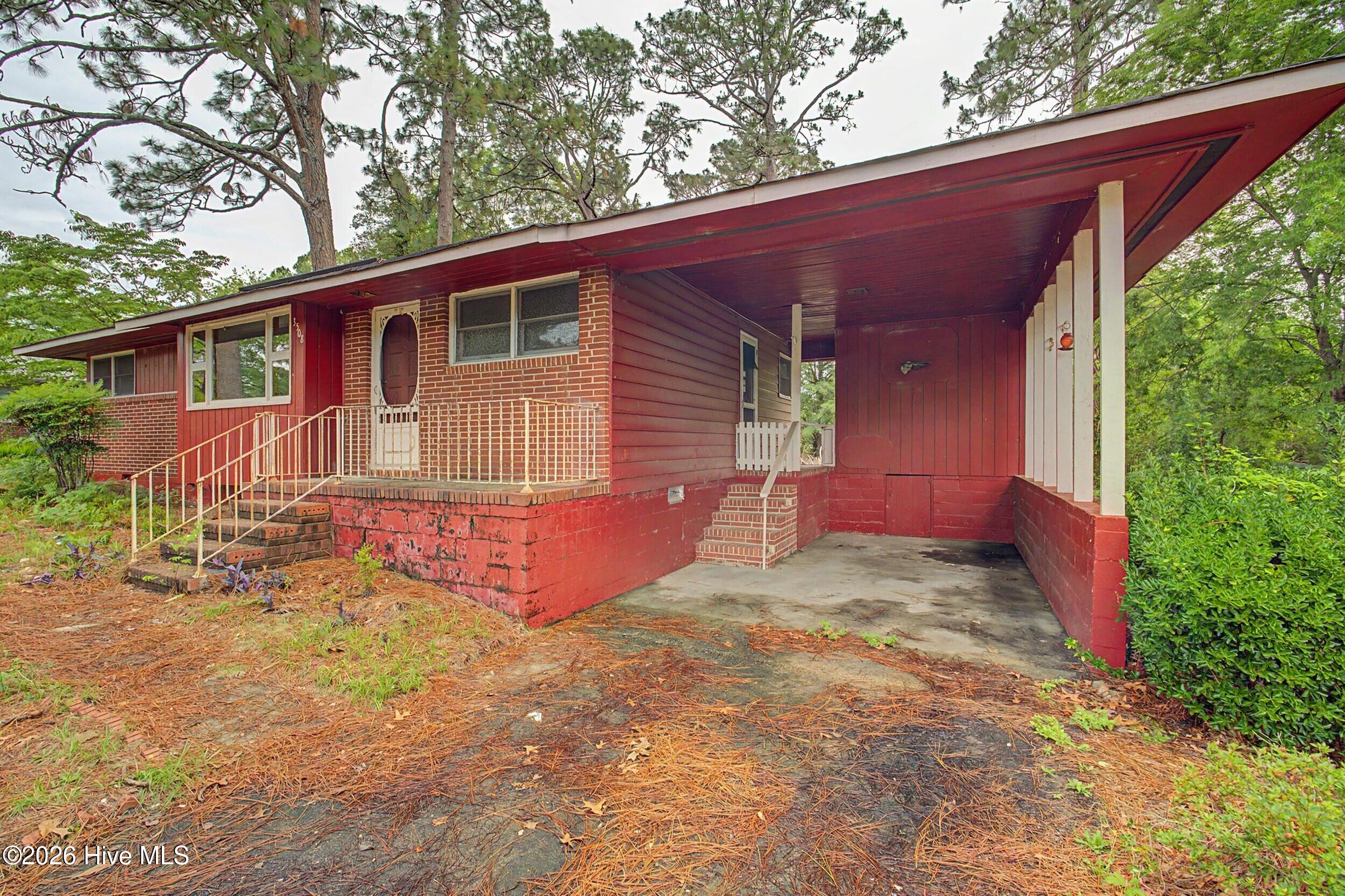 3508 Lawson Road Aiken, SC 29801 - Photo 2 of 28 2_img_3027_web