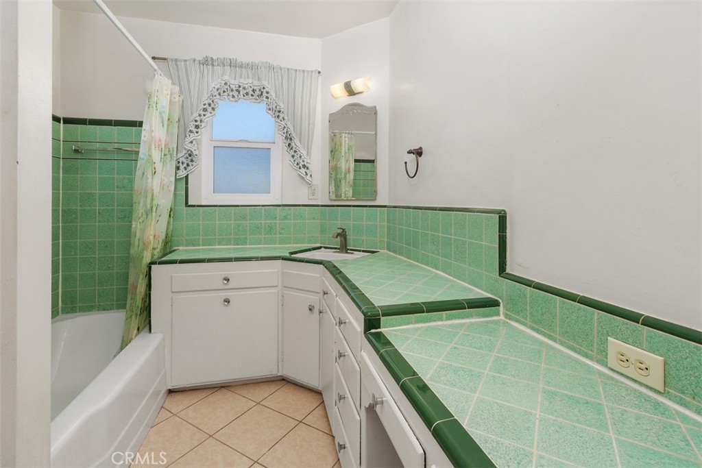 417 East Cornell Drive Rialto, CA 92376 - Photo 30 of 40