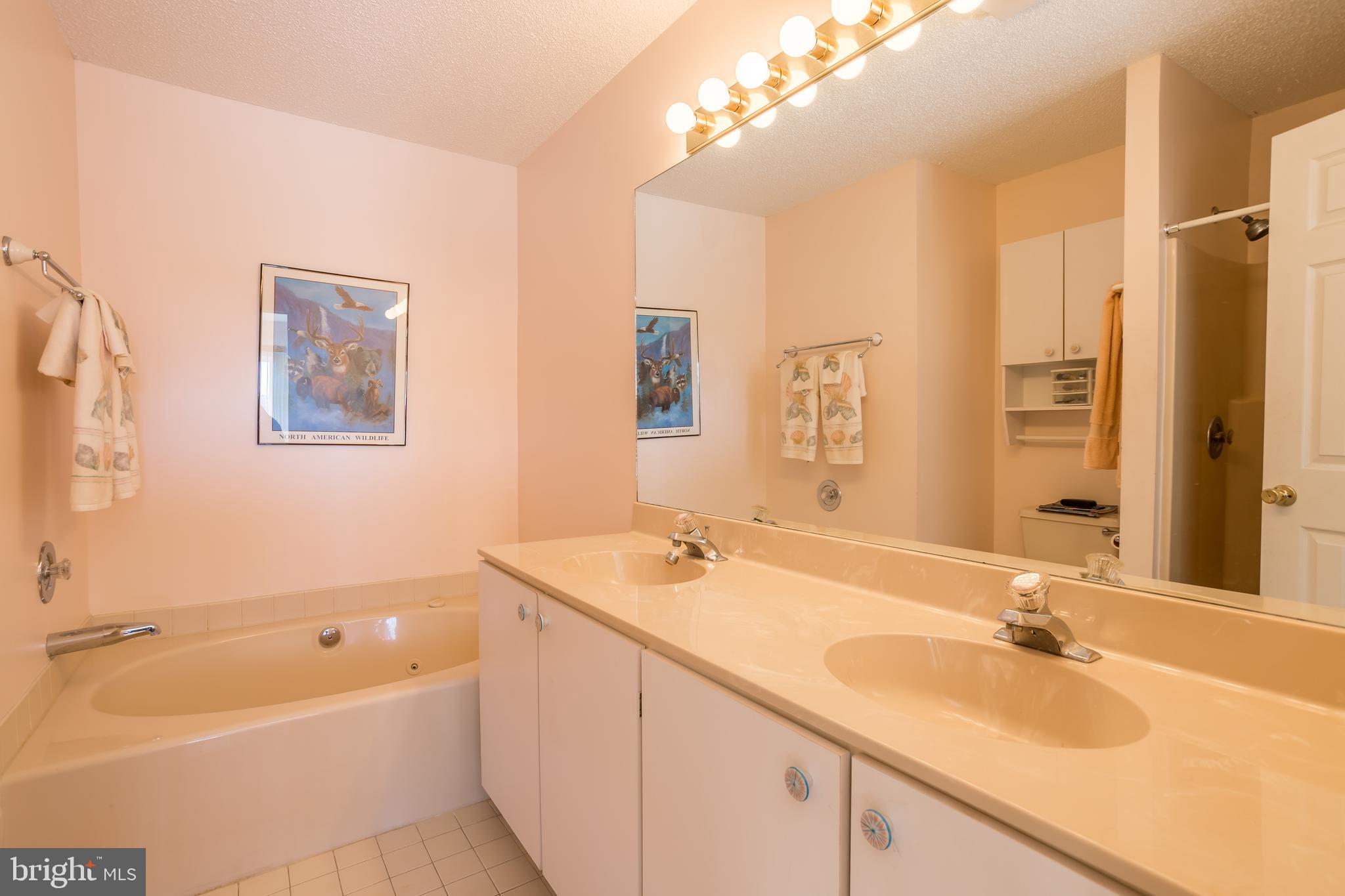38255 Yacht Basin Road, Unit 25 Ocean View, DE 19970 - Photo 27 of 42 Gallery Image 27