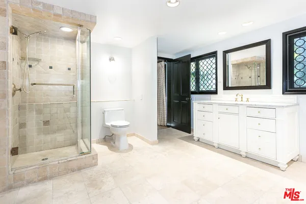 $25,300 | 806 North Alpine Drive, Beverly Hills, CA 90210