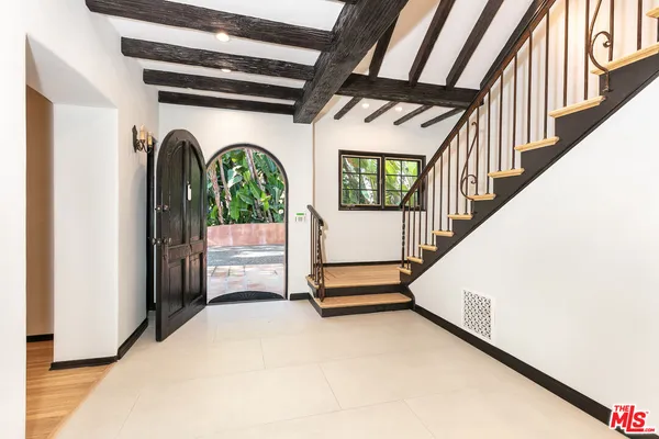 $25,300 | 806 North Alpine Drive, Beverly Hills, CA 90210