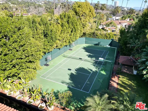 $25,300 | 806 North Alpine Drive, Beverly Hills, CA 90210