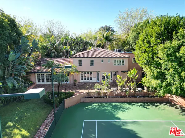 $25,300 | 806 North Alpine Drive, Beverly Hills, CA 90210