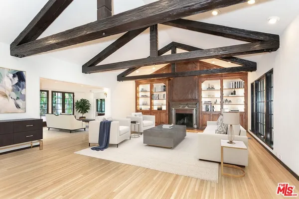 $25,300 | 806 North Alpine Drive, Beverly Hills, CA 90210