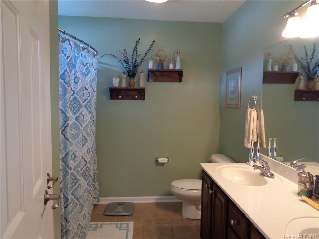 21 Lumber River Road Fletcher, NC 28732 - Photo 9 of 24 Gallery Image 9