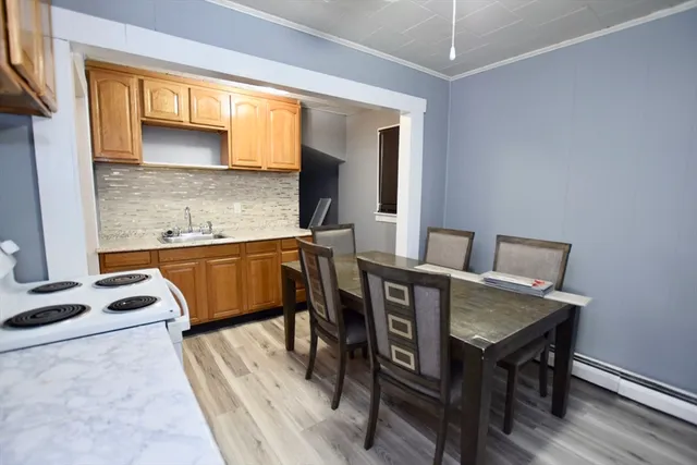 $2,100 | 532 Bay Street, Unit 1, Taunton, MA 02780