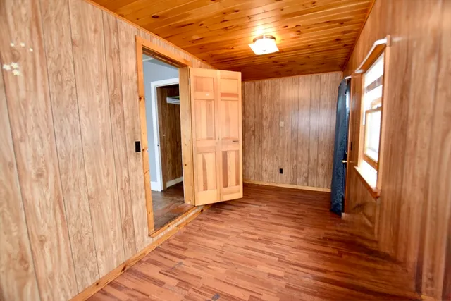 $2,100 | 532 Bay Street, Unit 1, Taunton, MA 02780