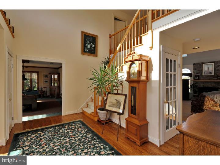 2043 Hollis Road Lansdale, PA 19446 - Photo 2 of 24 Foyer