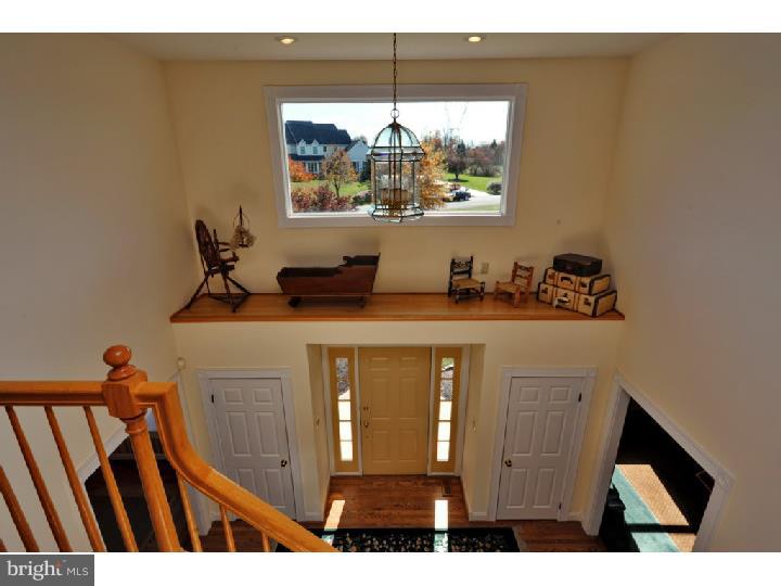 2043 Hollis Road Lansdale, PA 19446 - Photo 3 of 24 Foyer
