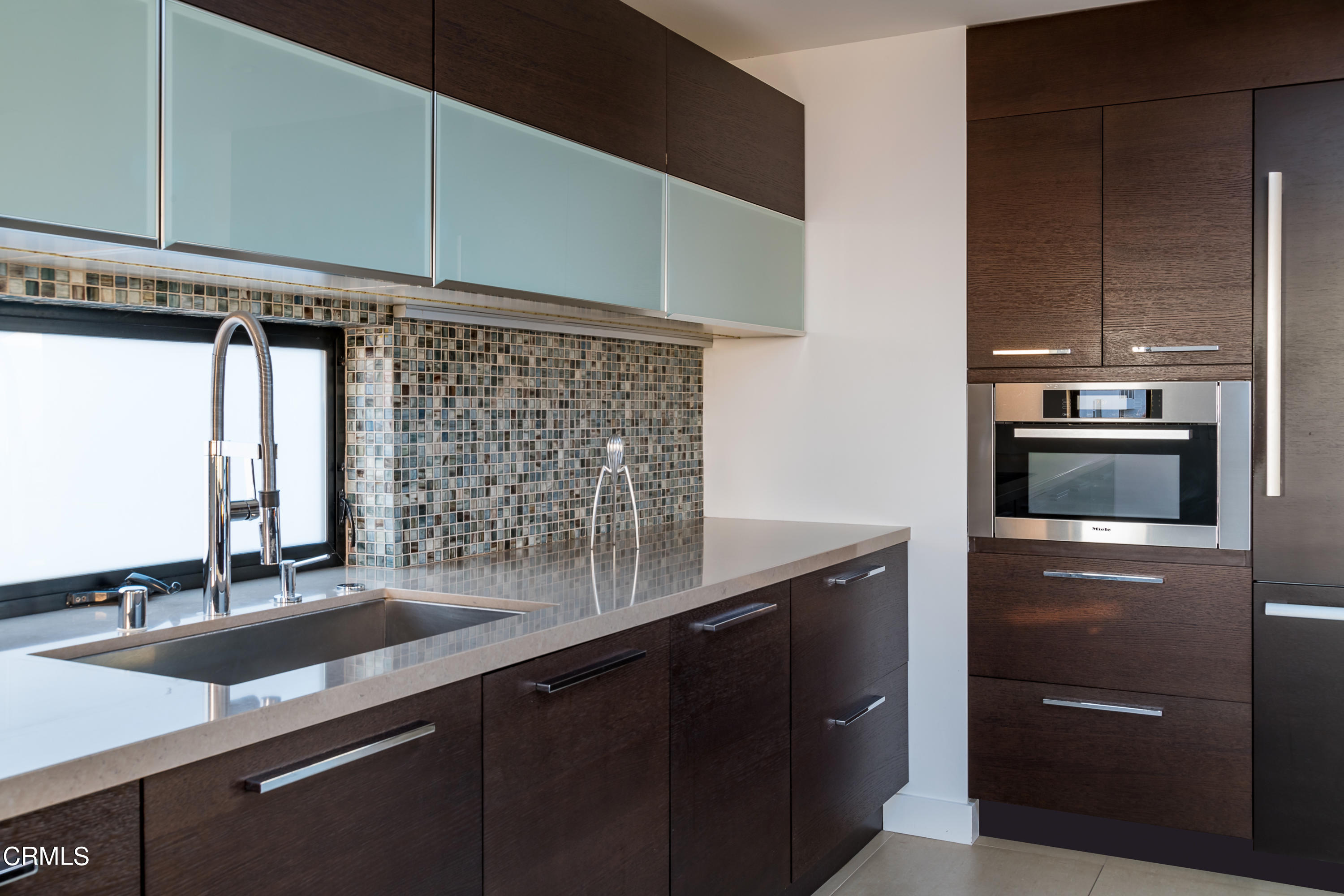1511 Mandalay Beach Road Oxnard, CA 93035 - Photo 16 of 48 1511MandalayBeachV2_HiRes (3 of 6)