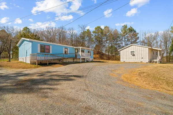 $899,000 | 3950 South Dixie Road, Dalton, GA 30721