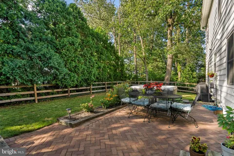 $645,000 | 7932 Butterfield Drive, Elkridge, MD 21075