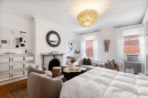 $475,000 | 100 Charles Street, Unit 3, Boston, MA 02114