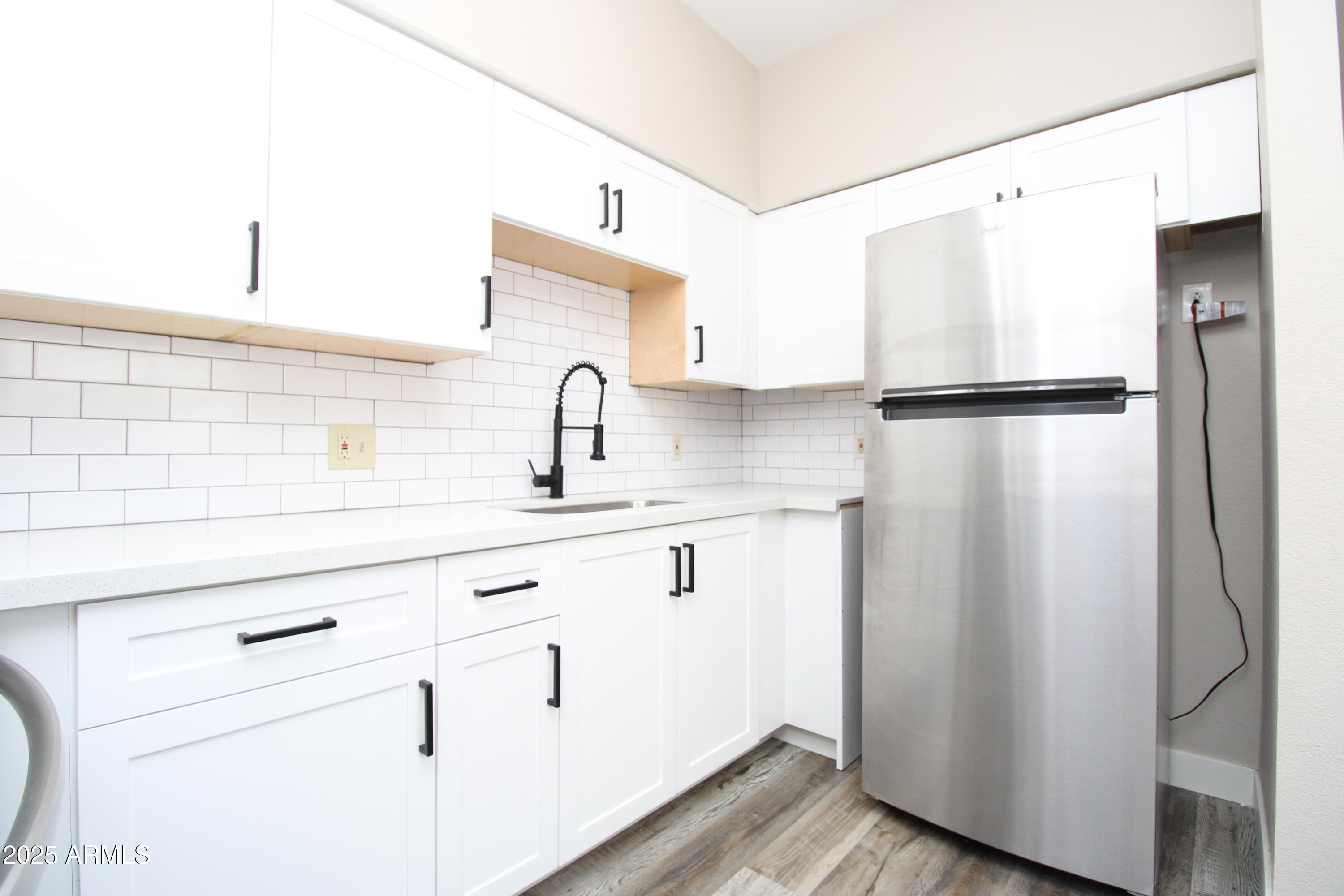 2807 East Paradise Lane, Unit 102 Phoenix, AZ 85032 - Photo 4 of 13 img_9713