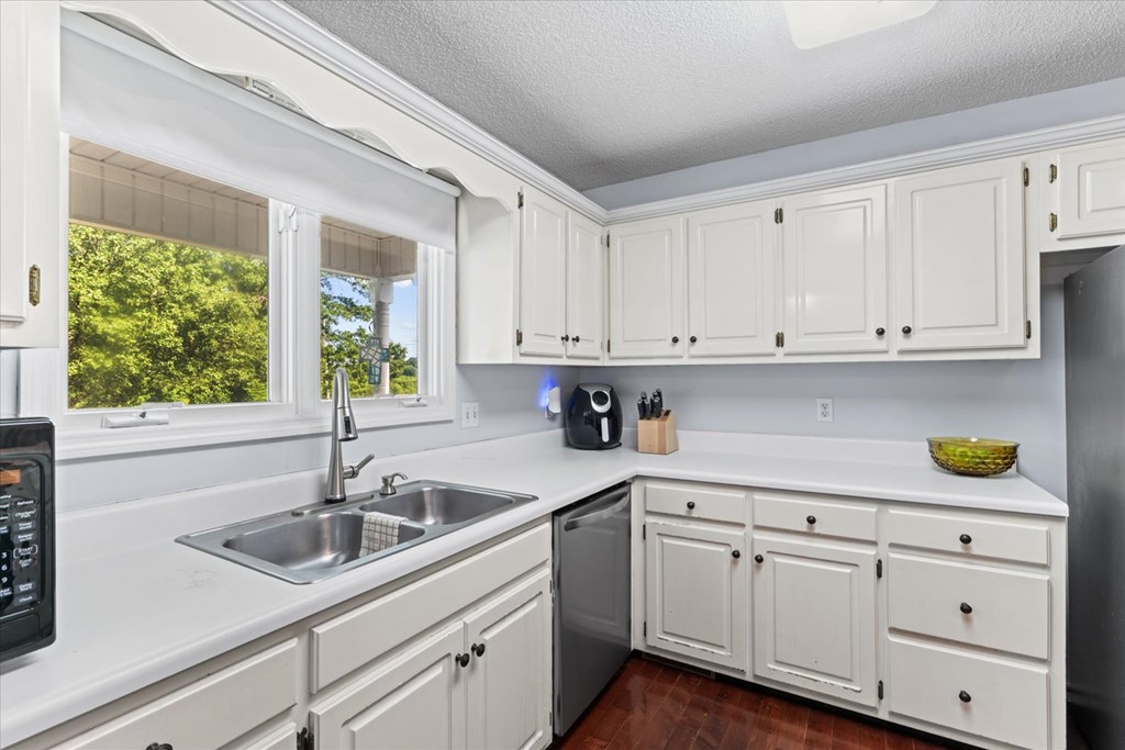 1678 Treadwell Road Chatsworth, GA 30705 - Photo 15 of 34 Gallery Image 15