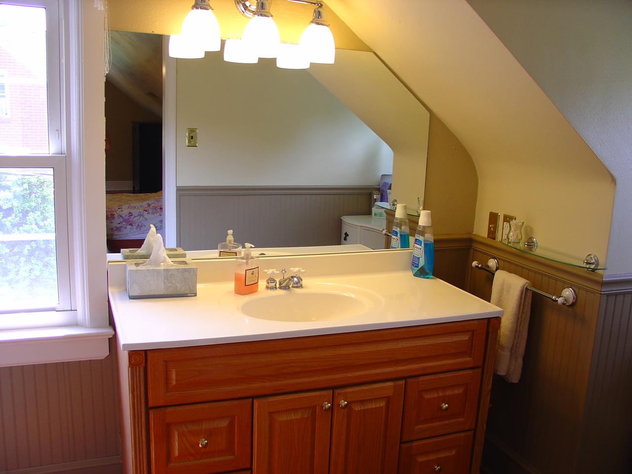 3546 Grandin Road Southwest Roanoke, VA 24018 - Photo 14 of 21 Master Bathroom On The Upper Level