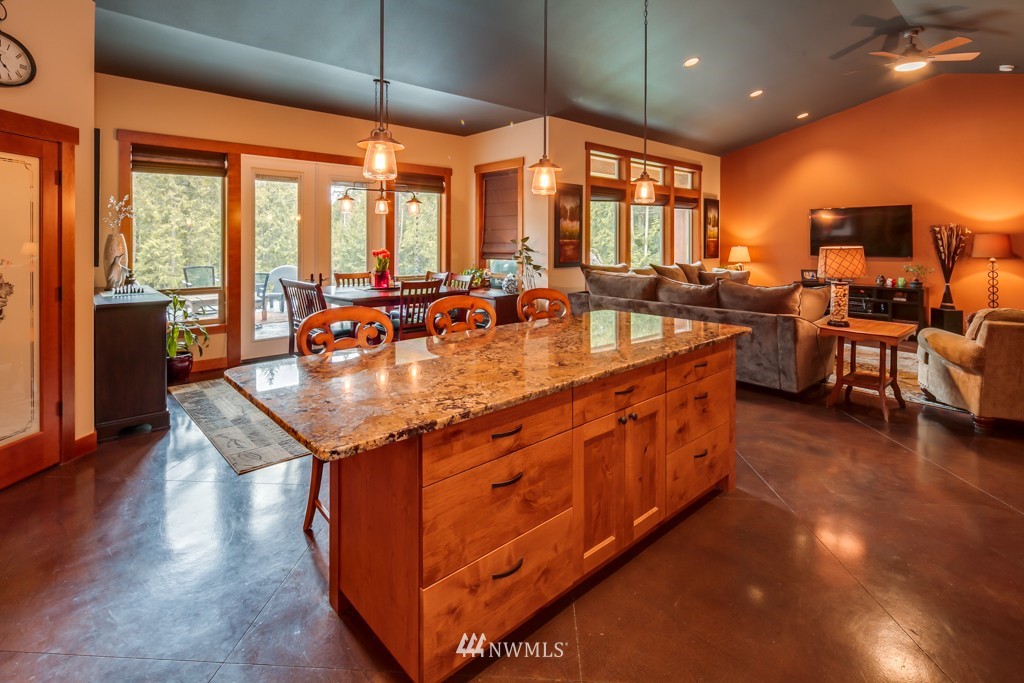 2460 Goshen Road Bellingham, WA 98226 - Photo 7 of 25