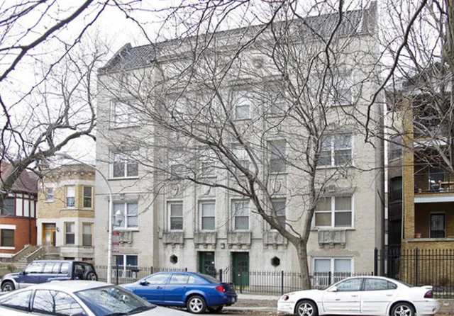 $850 | 4060 North Kenmore Avenue, Unit 302, Chicago, IL 60613