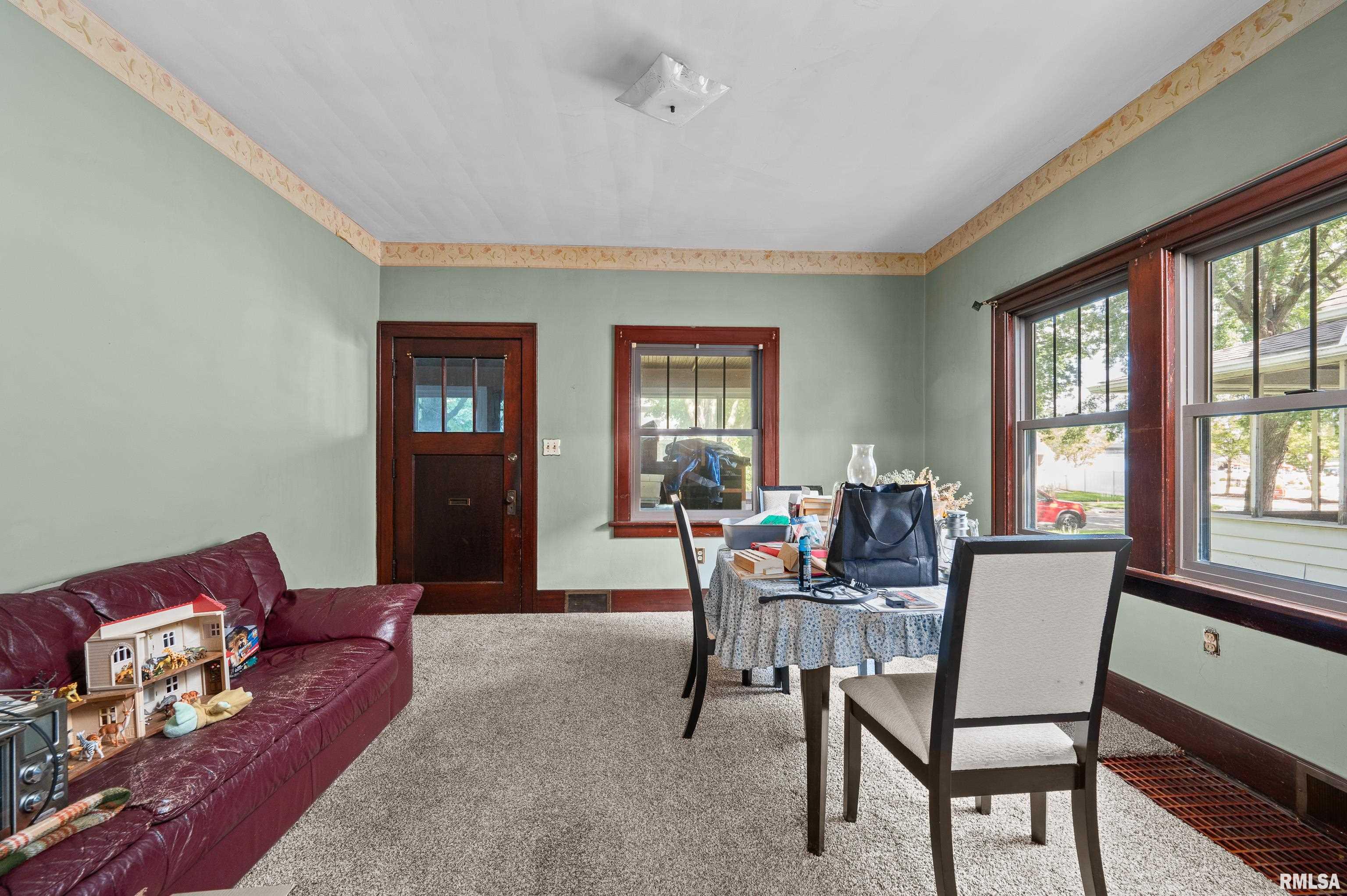 1706 29th Street Rock Island, IL 61201 - Photo 7 of 22