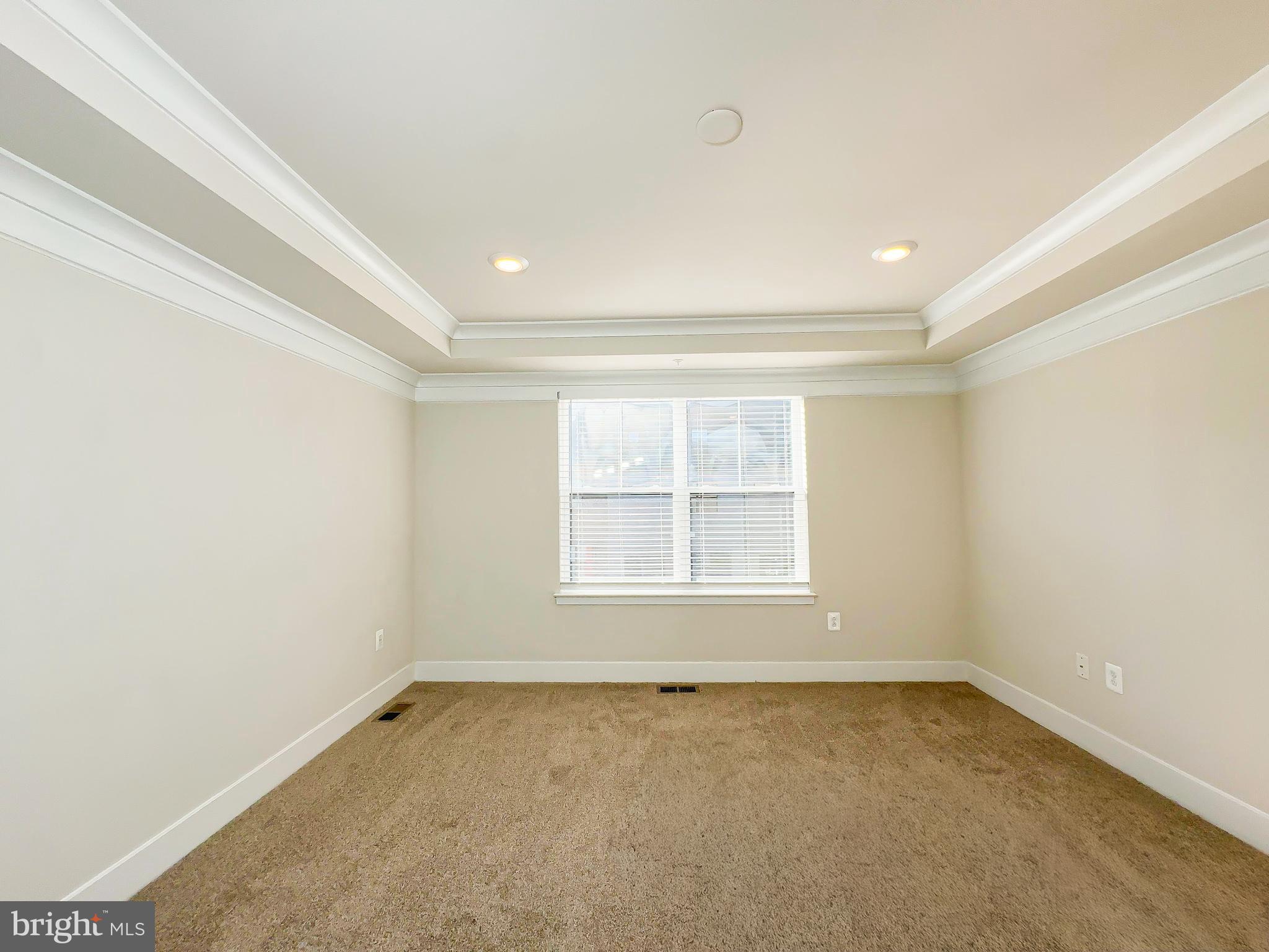 822 Teacher MItchell Road Glen Burnie, MD 21060 - Photo 28 of 53 an empty room with a window