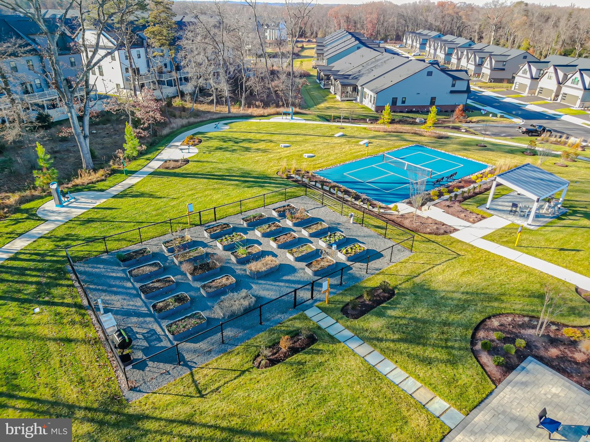 822 Teacher MItchell Road Glen Burnie, MD 21060 - Photo 4 of 53 a view of an outdoor space with lounge chairs