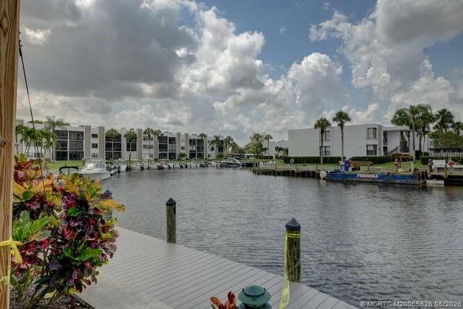 1950 Southwest Palm City Road, Unit 3209 Stuart, FL 34994 - Photo 34 of 64 Yacht Basin