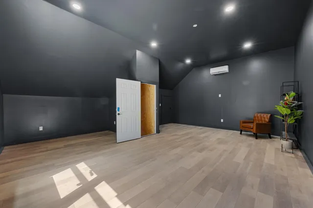 $3,250,000 | 13796 Highway 81, Ponce de Leon, FL 32455