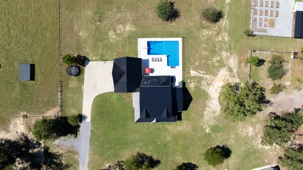 $2,995,000 | 13796 Highway 81, Ponce de Leon, FL 32455