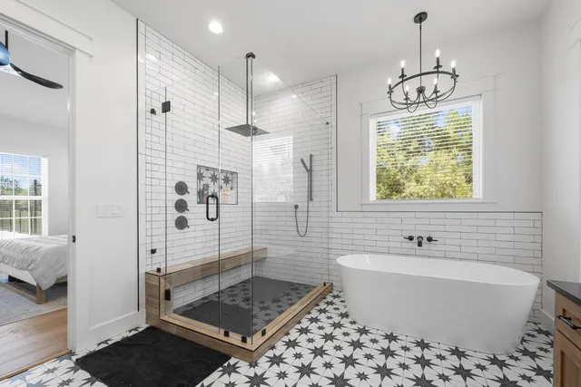 $3,250,000 | 13796 Highway 81, Ponce de Leon, FL 32455