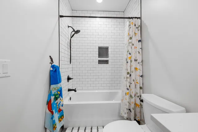 $3,250,000 | 13796 Highway 81, Ponce de Leon, FL 32455