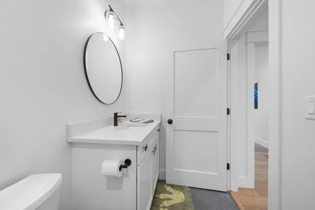 $3,250,000 | 13796 Highway 81, Ponce de Leon, FL 32455