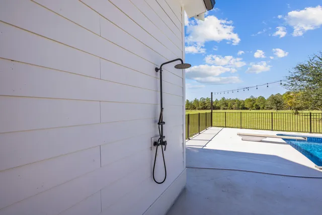 $3,250,000 | 13796 Highway 81, Ponce de Leon, FL 32455