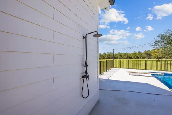 $2,995,000 | 13796 Highway 81, Ponce de Leon, FL 32455