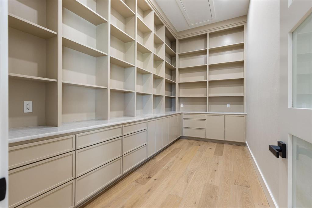 6505 County Road 1126B Godley, TX 76044 - Photo 10 of 39