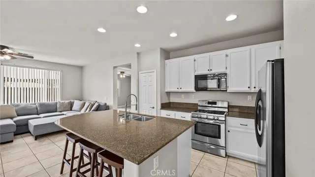 $2,900 | 16500 Badalona Street, Lake Elsinore, CA 92530