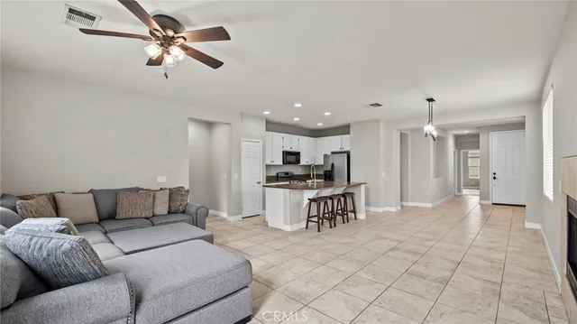 $2,900 | 16500 Badalona Street, Lake Elsinore, CA 92530