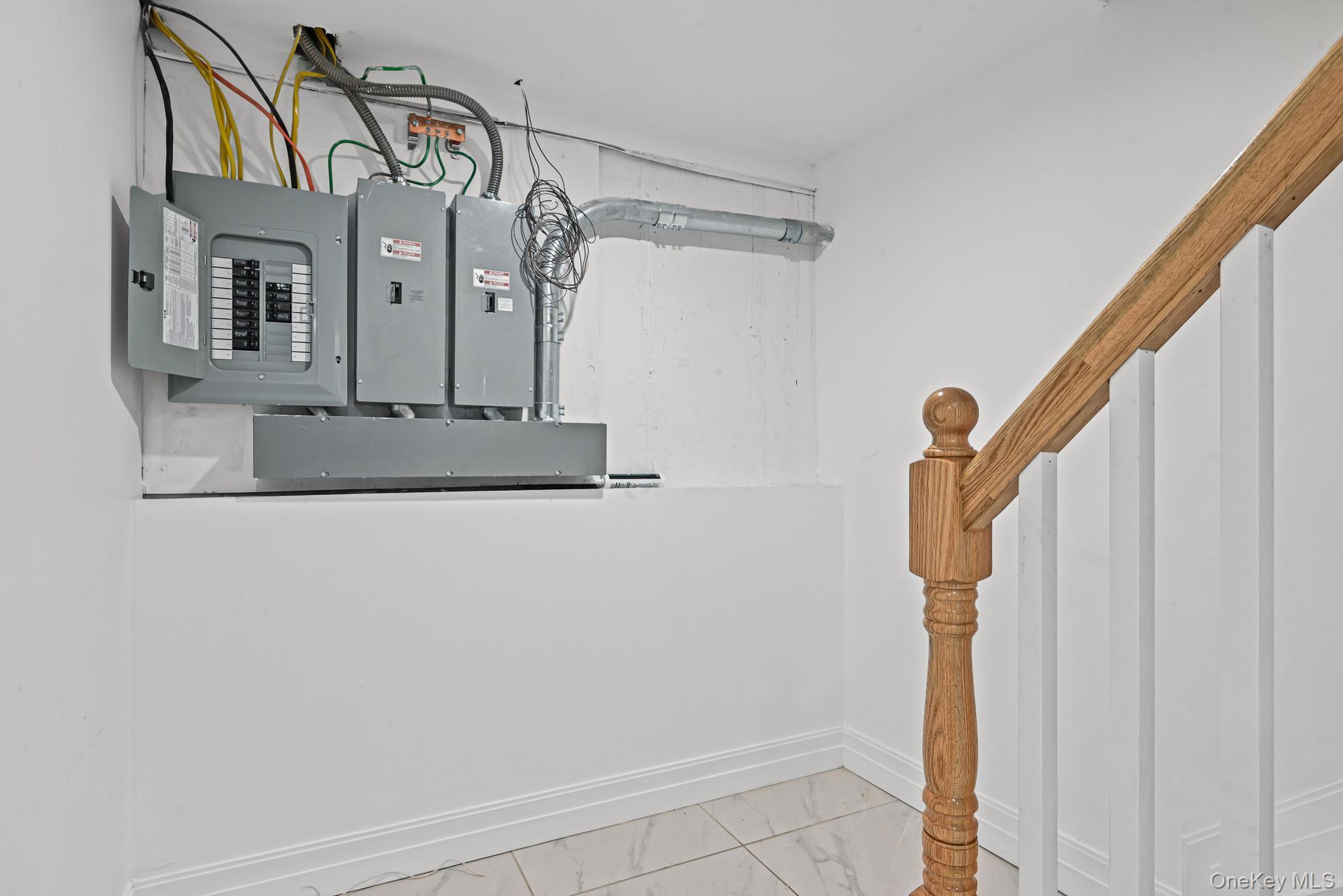 160-15 118th Road Queens, NY 11434 - Photo 17 of 23