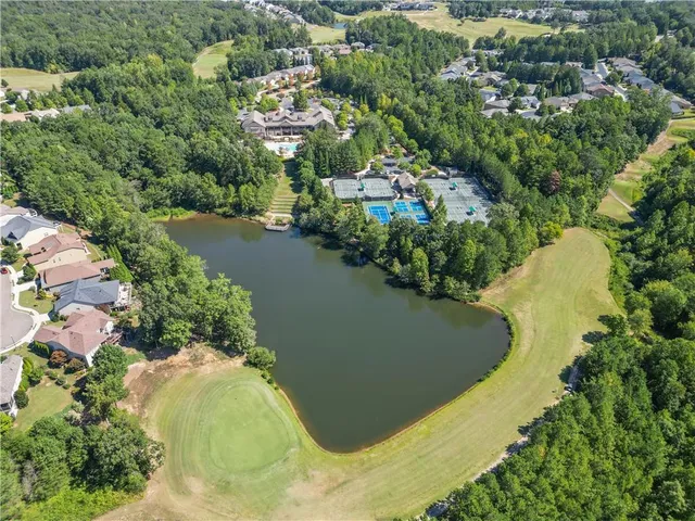 $539,900 | 626 Laurel Crossing, Canton, GA 30114