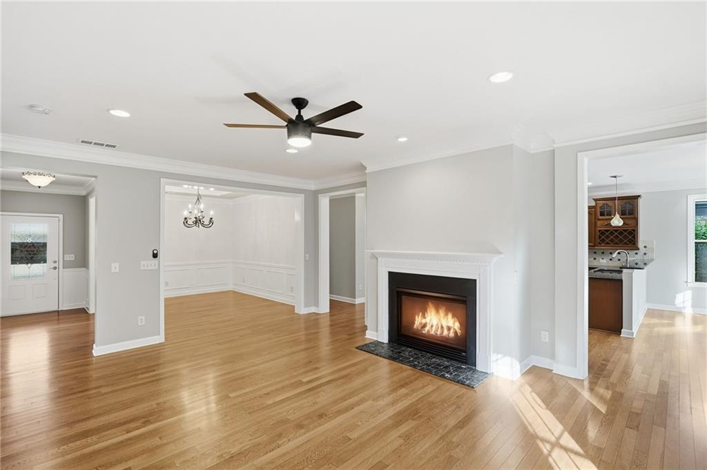 626 Laurel Crossing Canton, GA 30114 - Photo 10 of 57