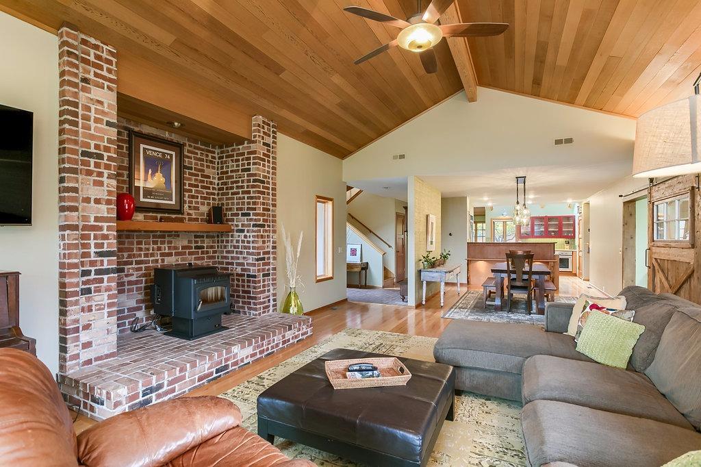 11233 Corp Ranch Road Ashland, OR 97520 - Photo 5 of 34 Additional Photo