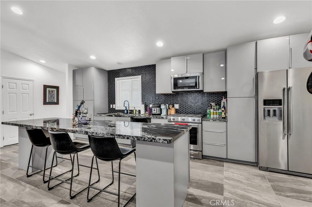 80 Huntington Street, Unit 424 Huntington Beach, CA 92648 - Photo 12 of 25