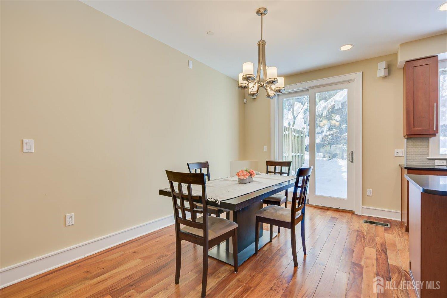 8707 Churchill Road Edgewater, NJ 07020 - Photo 13 of 59