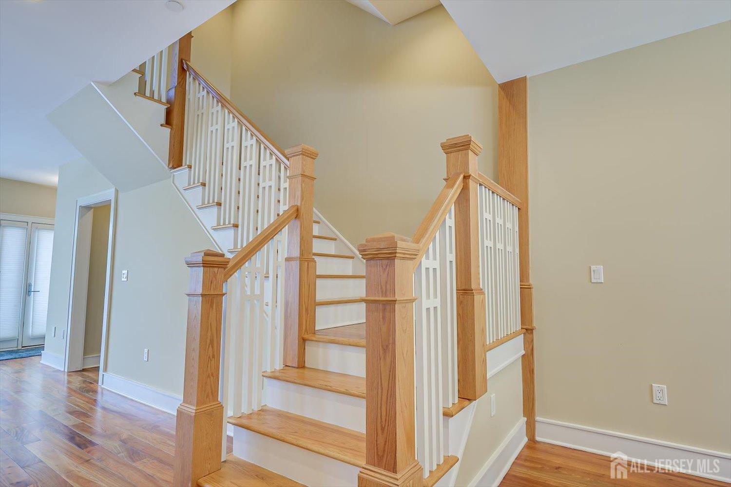 8707 Churchill Road Edgewater, NJ 07020 - Photo 25 of 59