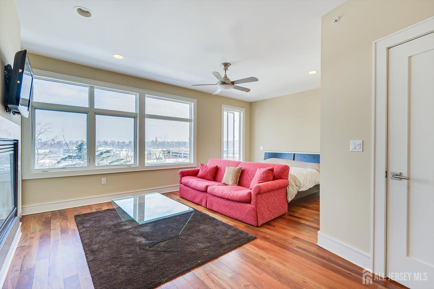 8707 Churchill Road Edgewater, NJ 07020 - Photo 36 of 59