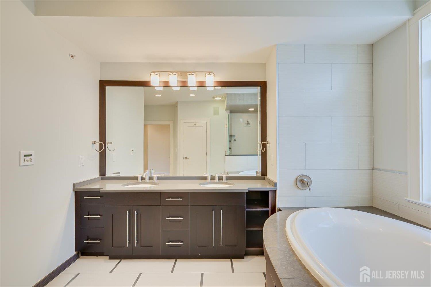8707 Churchill Road Edgewater, NJ 07020 - Photo 42 of 59