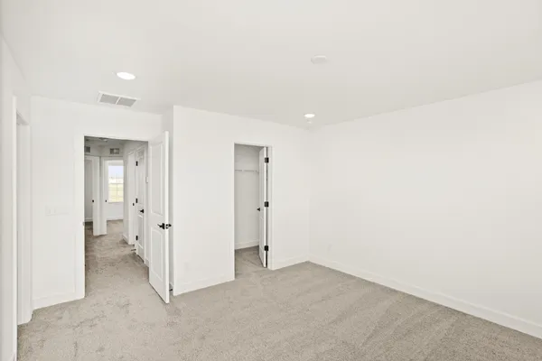 $369,990 | 156 Barton Vlg Boulevard, Lebanon, TN 37090