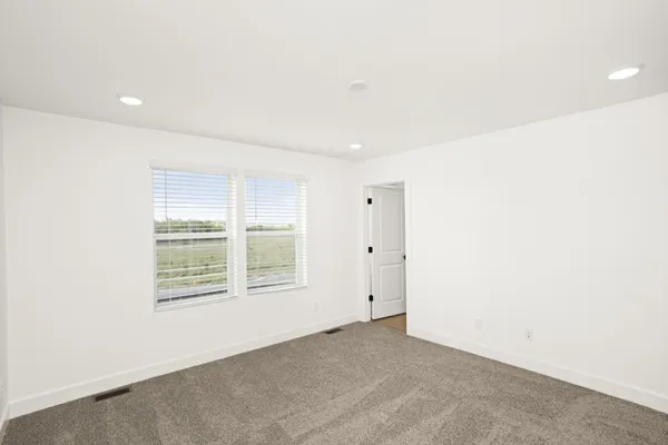 $369,990 | 156 Barton Vlg Boulevard, Lebanon, TN 37090