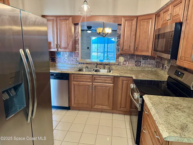 $2,250 | 53 Anchor Drive, Indian Harbour Beach, FL 32937