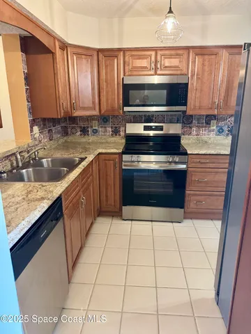 $2,250 | 53 Anchor Drive, Indian Harbour Beach, FL 32937