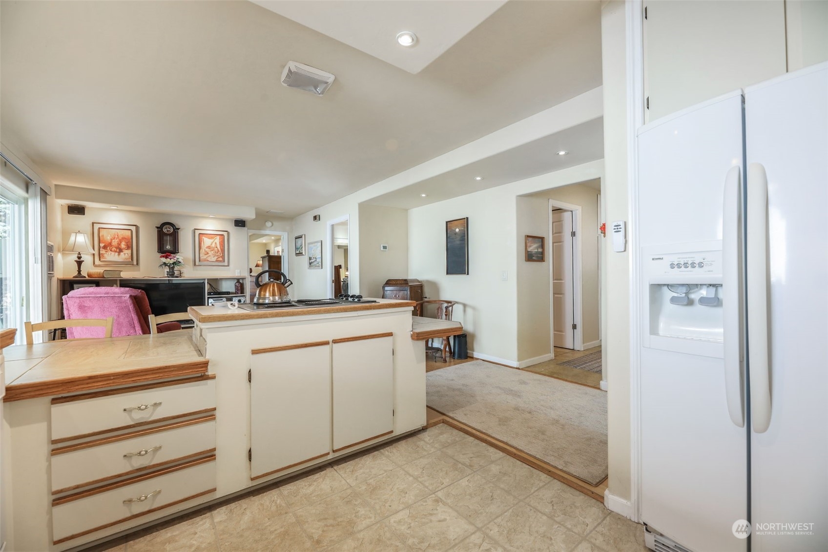 23708 Locust Way, Unit 15B Bothell, WA 98021 - Photo 13 of 40 Gallery Image 13